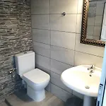 Rou Garden House Case de vacanță *
