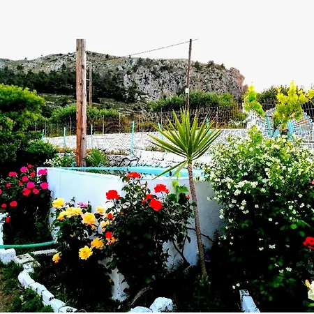 Rou Garden House